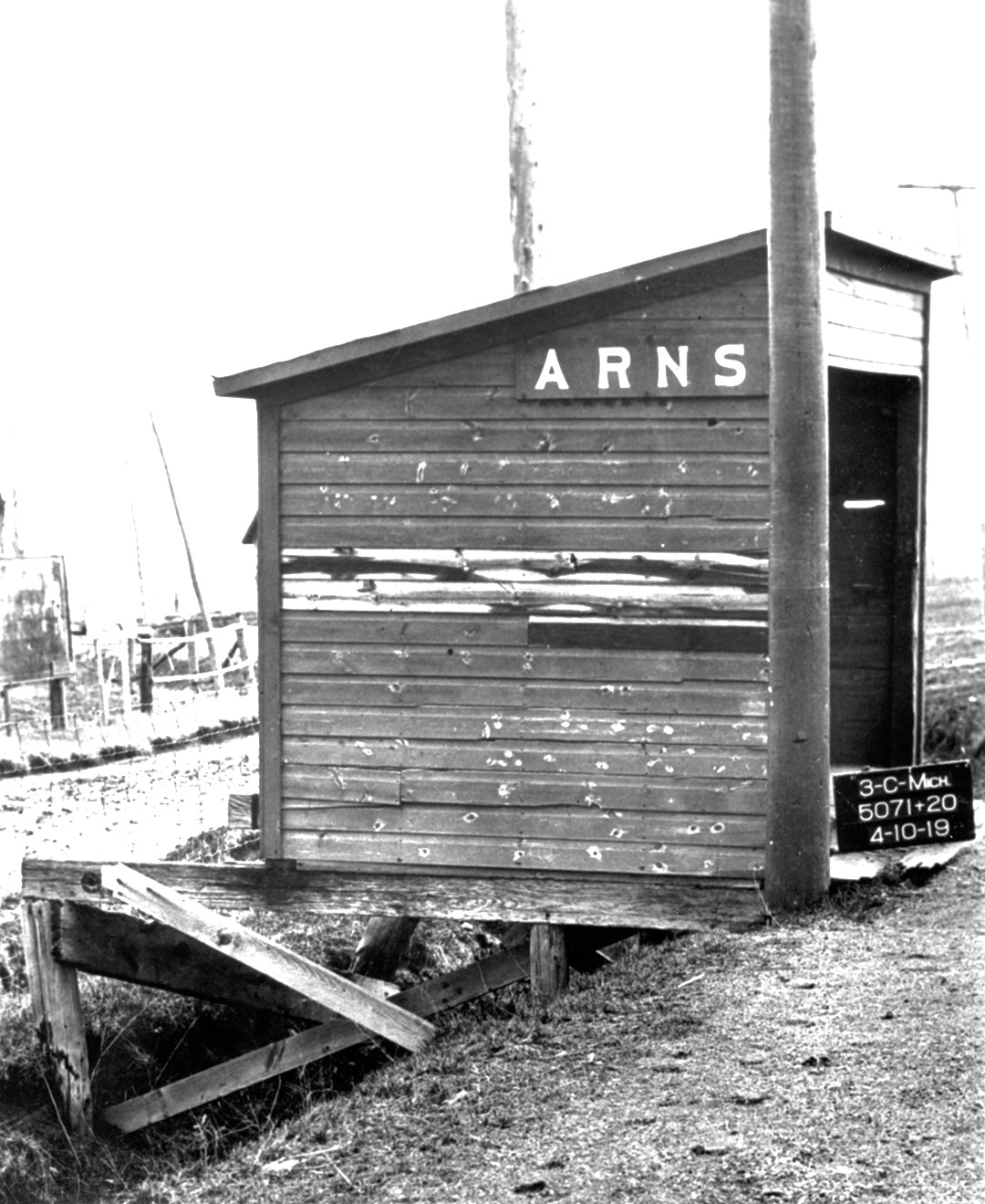 Arns Depot Shelter